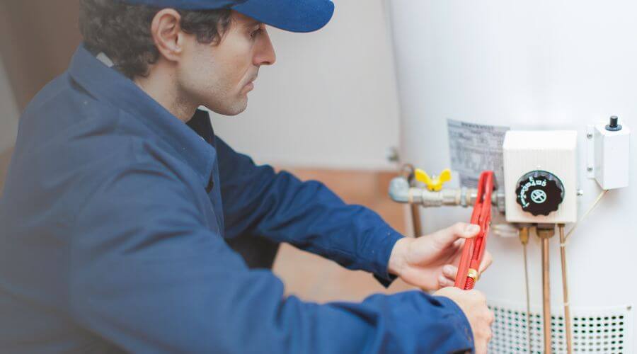 Local tankless water heater installation in Reddick, FL